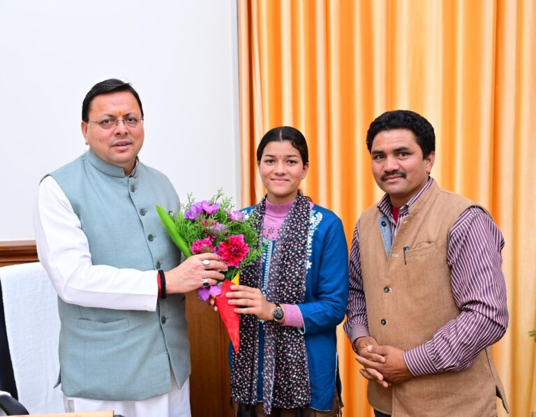 priyanka negi with cm