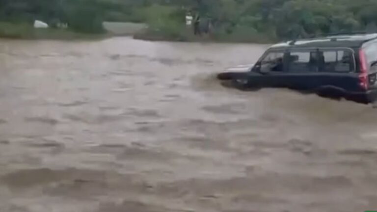 ramnagar scorpio rescue