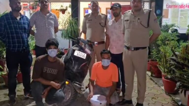 हल्द्वानी पुलिस ने 240 नशीले इंजेक्शनों के साथ दो तस्करों को किया गिरफ्तार