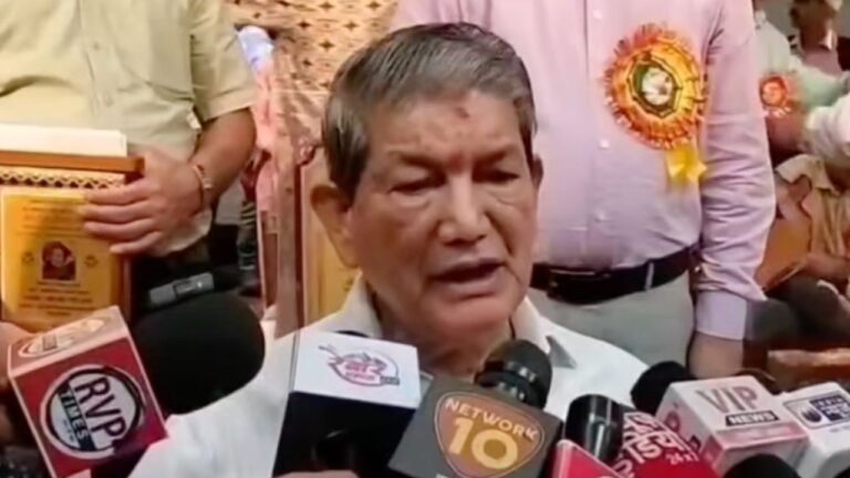 उत्तराखंड में शिक्षकों की नौकरी पर संकट, हरीश रावत का बयान