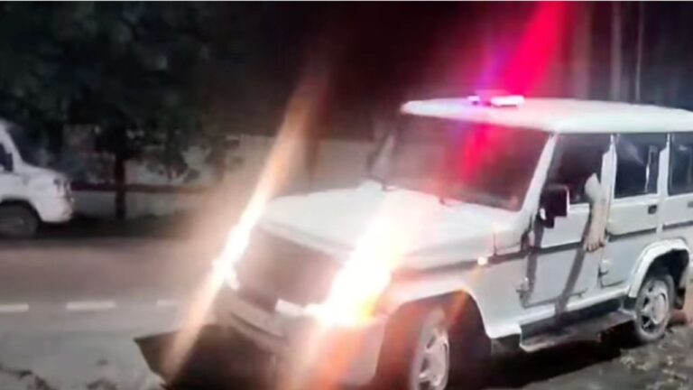 दून पुलिस द्वारा पकड़े गए शराबी थाने में