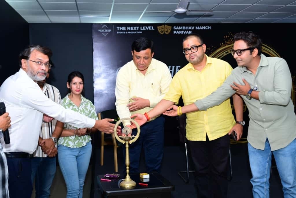 उत्तराखण्ड में पांच दिवसीय एक्टिंग कार्यशाला का शुभारंभ करते हुए मुख्य अतिथि