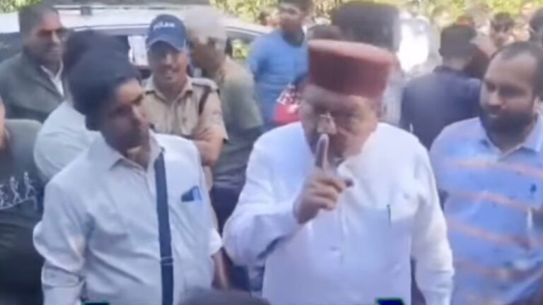 रुद्रप्रयाग में बीजेपी विधायक भरत चौधरी के खिलाफ नाराज़ जनता