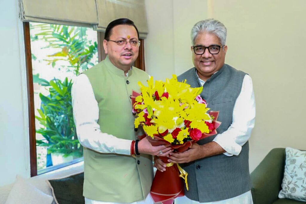 सीएम पुष्कर सिंह धामी और केंद्रीय मंत्री भूपेंद्र यादव की मुलाकात