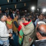 मुख्यमंत्री पुष्कर सिंह धामी देहरादून में ‘गौदान’ फिल्म का अवलोकन करते हुए