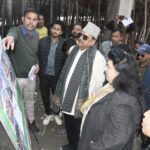सांसद अजय भट्ट भवाली बाईपास पुल और कैंची धाम पार्किंग निर्माण कार्यों का निरीक्षण करते हुए