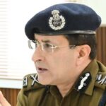 उत्तराखंड पुलिस सत्यापन अभियान के दौरान किरायेदारों और डिलीवरी एजेंटों की जांच
