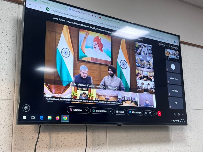 रेल मंत्री अश्विनी वैष्णव उत्तराखंड रेल बजट 2026 27 प्रेस कॉन्फ्रेंस