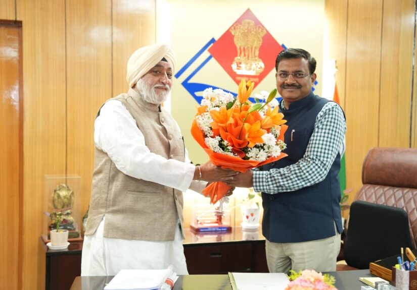 Hemkund Sahib Gurudwara in Chamoli Uttarakhand with devotees during pilgrimage season