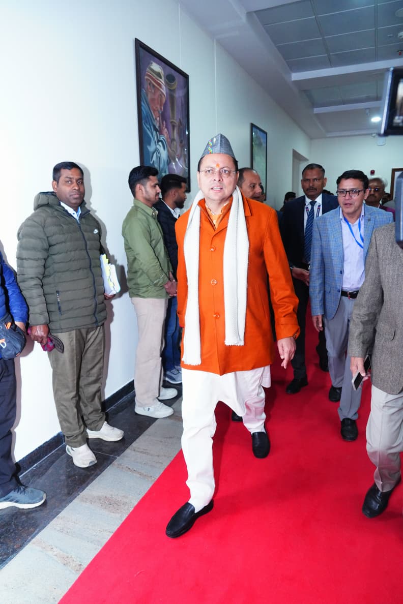 उत्तराखंड में वनाग्नि रोकने के लिए पिरूल संग्रह अभियान और फायर वाचर्स की कार्रवाई