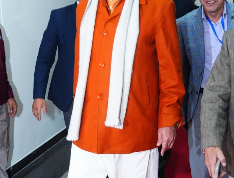 उत्तराखंड में मुख्यमंत्री पुष्कर सिंह धामी सरकार के चार साल में पंचायत भवन निर्माण, गड्डा मुक्त सड़क अभियान और रोपवे परियोजनाओं की तस्वीर