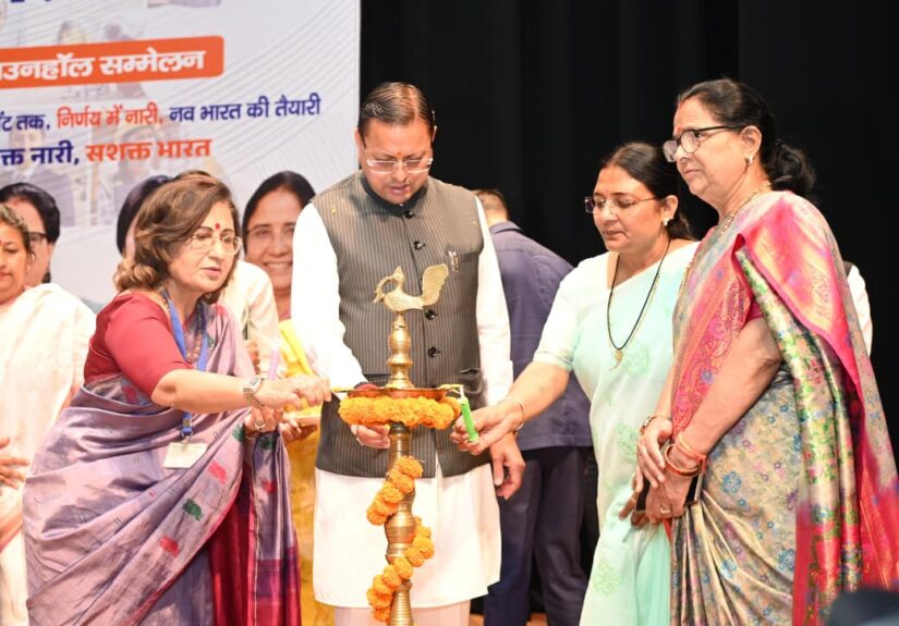 Nari Shakti Vandan Sammelan Dehradun CM Pushkar Singh Dhami speech women empowerment Uttarakhand