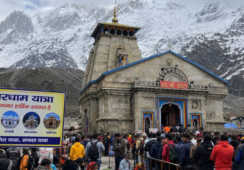चारधाम यात्रा 2026 में उमड़ी श्रद्धालुओं की भारी भीड़