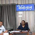 हल्द्वानी में जिला योजना और 20 सूत्रीय कार्यक्रम की समीक्षा बैठक