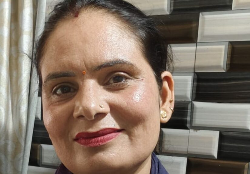 रामनगर में एसआईआर अभियान का 100 प्रतिशत कार्य पूरा करने वाली पहली बीएलओ पुष्पा कुमारी