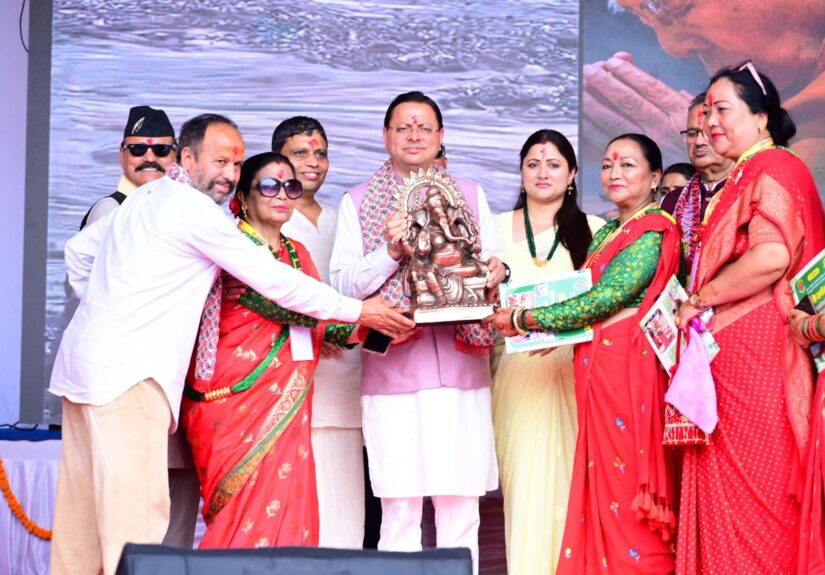 मुख्यमंत्री पुष्कर सिंह धामी देहरादून में गोर्खाली महिला हरितालिका तीज उत्सव में शामिल हुए
