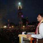देहरादून के परेड ग्राउंड में बन्नू बिरादरी के दशहरा महोत्सव में शामिल मुख्यमंत्री पुष्कर सिंह धामी
