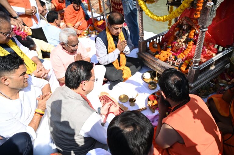 हरिद्वार में गंगा पूजन के बाद उत्तराखंड कैबिनेट बैठक करेंगे मुख्यमंत्री पुष्कर सिंह धामी