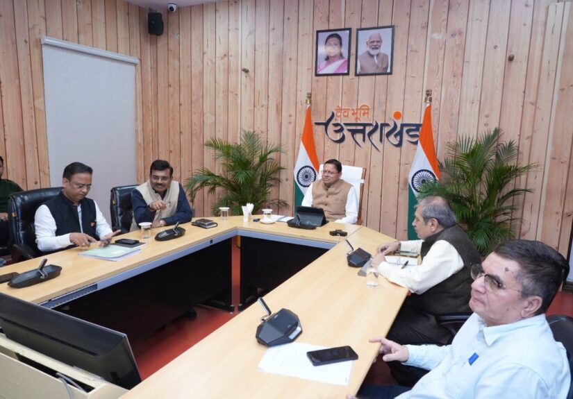 मुख्यमंत्री पुष्कर सिंह धामी की यूपीसीएल और पिटकुल की वित्तीय स्थिति एवं लंबित बिजली बिलों पर समीक्षा बैठक
